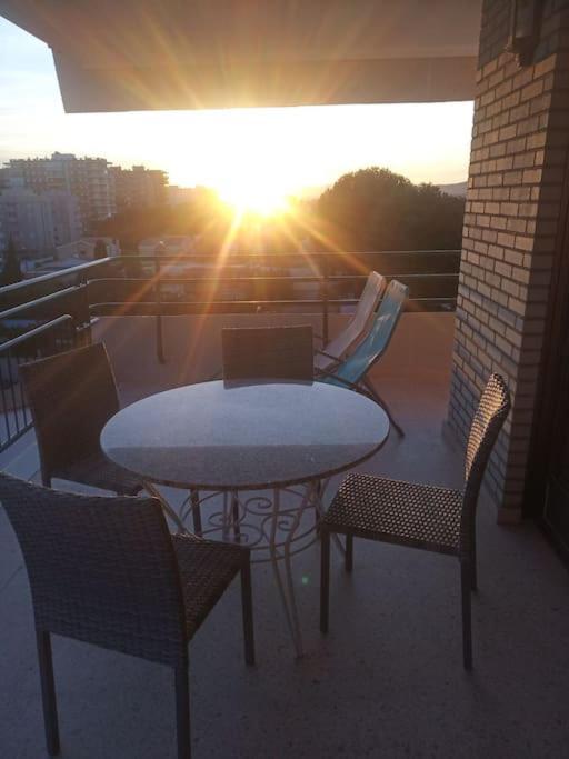 Apartamento Con Vistas Al Mar Y Buena Ubicacion Benicassim Luaran gambar